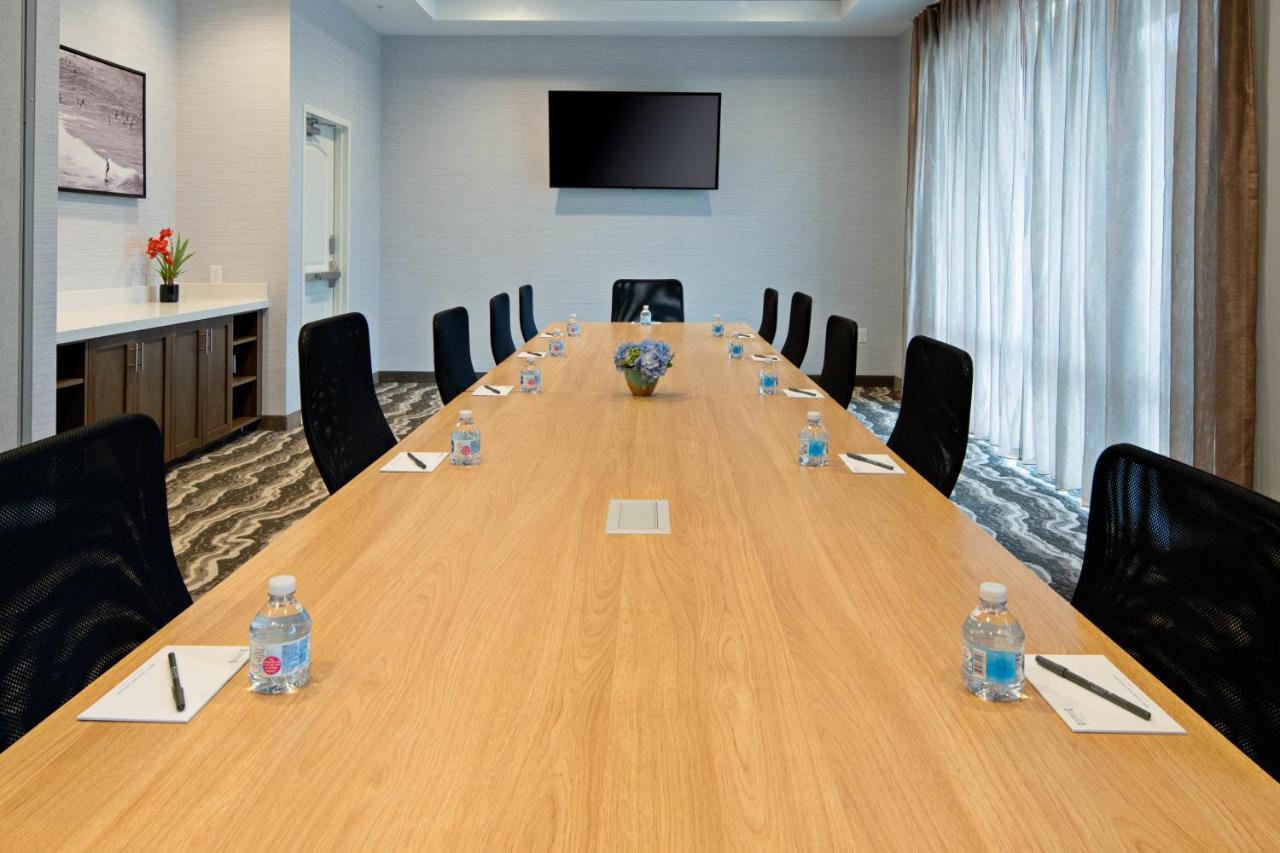 Staybridge Suites - Long Beach Airport By Ihg Bagian luar foto