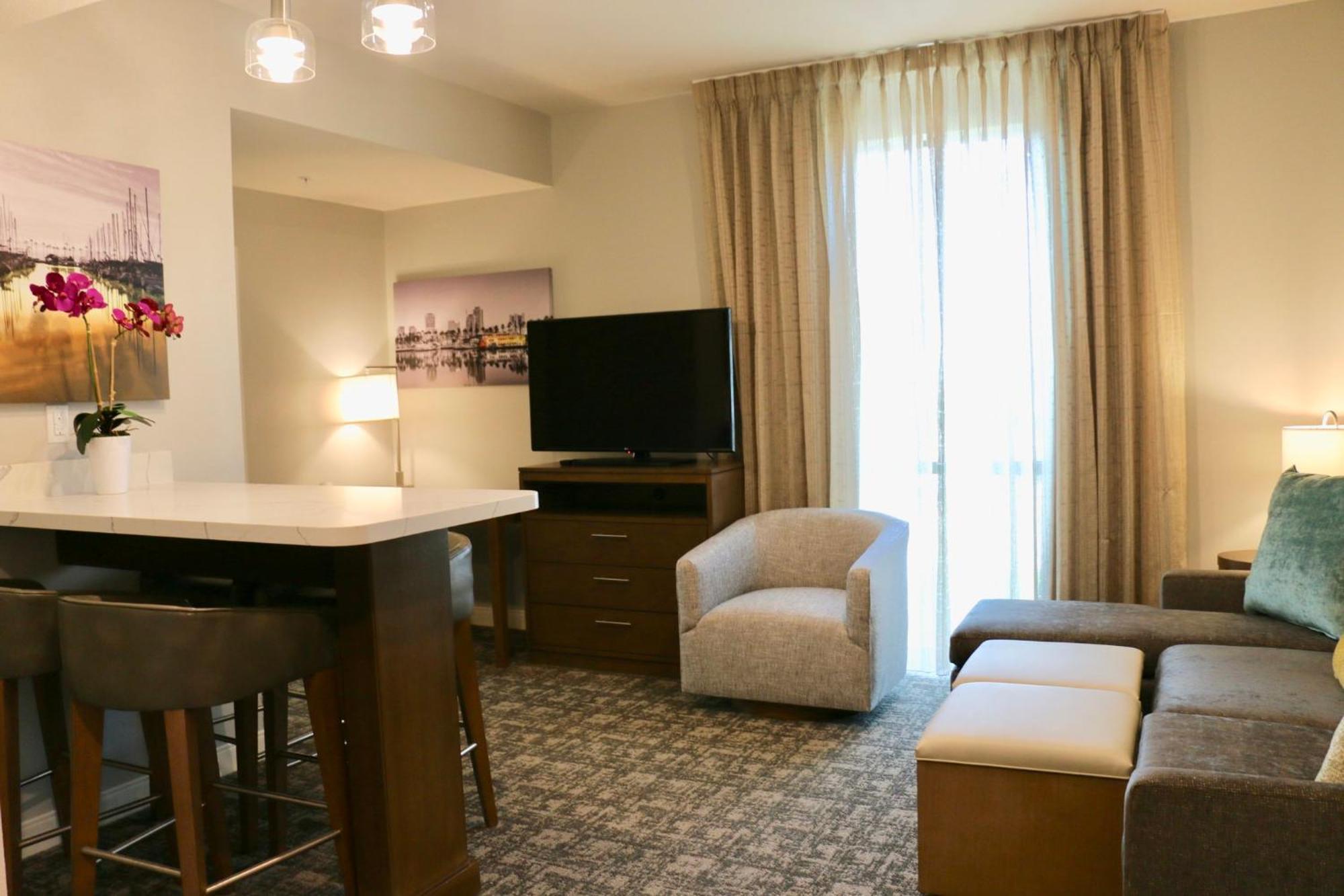 Staybridge Suites - Long Beach Airport, An Ihg Hotel Bagian luar foto