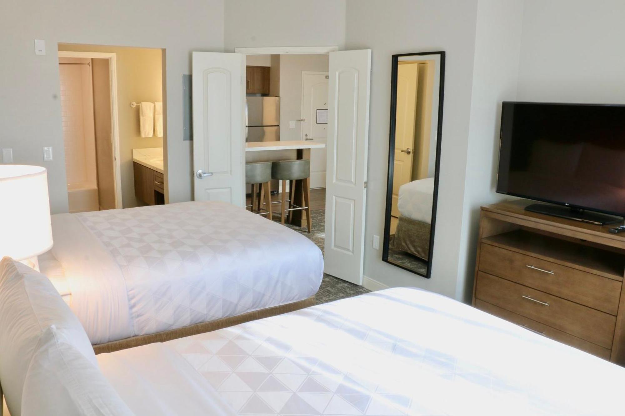 Staybridge Suites - Long Beach Airport By Ihg Bagian luar foto
