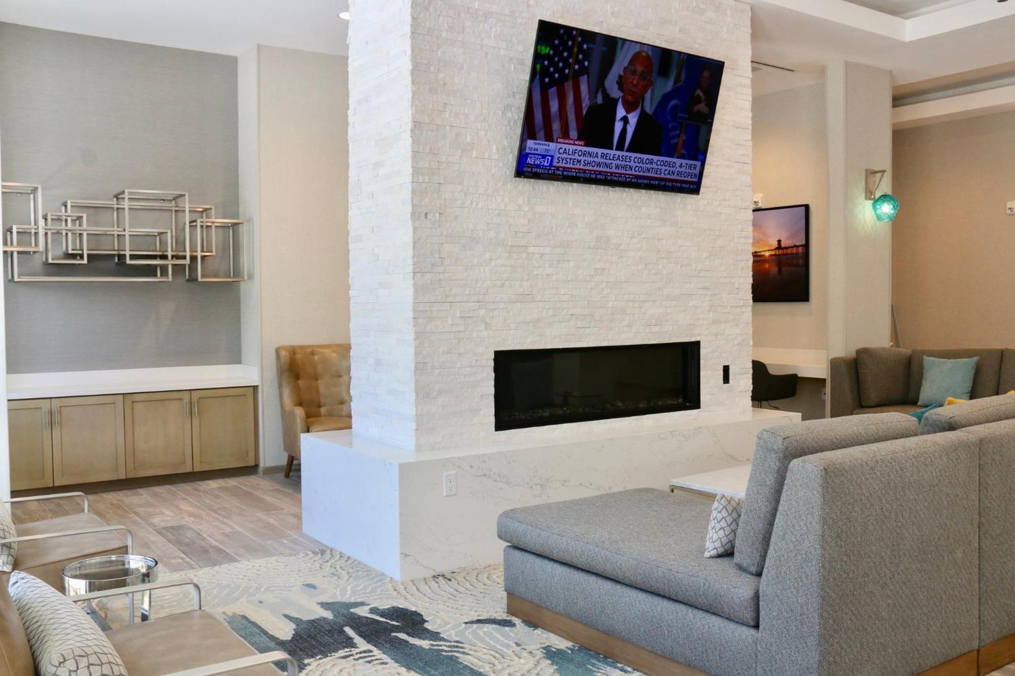 Staybridge Suites - Long Beach Airport By Ihg Bagian luar foto